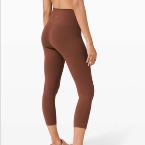 LULULEMON WUNDER TRAIN 21”